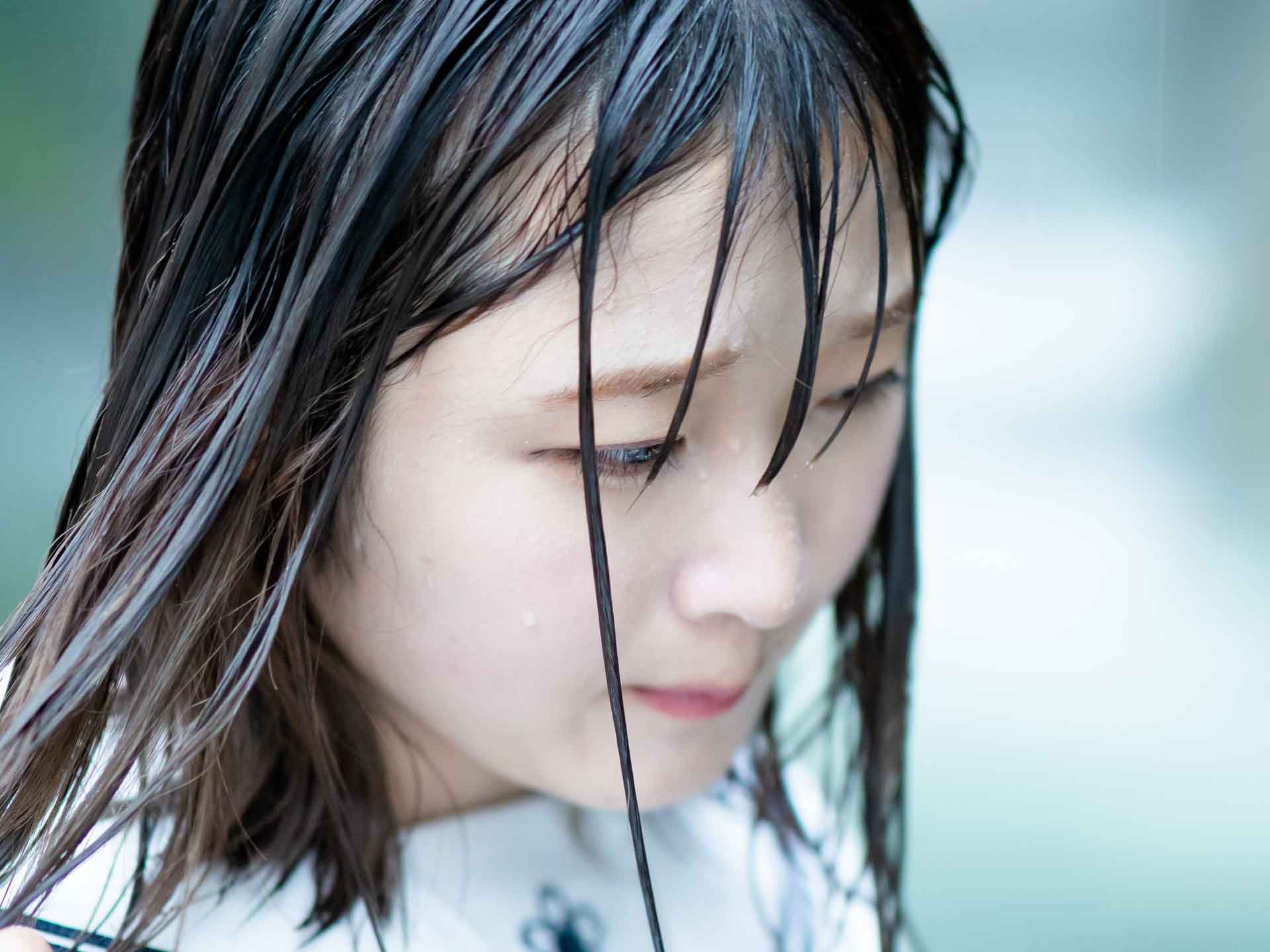 雨とセーラー服撮影 はるなさん (撮影地 仙台市/2018年作品) LIGHT MAGIC PHOTOGRAPHY